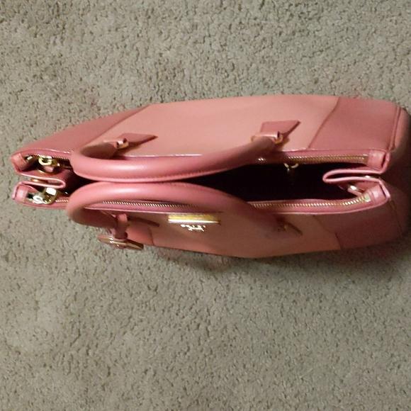 Prada Bicolor Double Zip Lux Tote - Picture 5 of 8